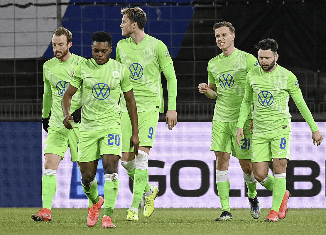 门兴格拉德巴赫与多特蒙德展开激烈角逐的简单介绍