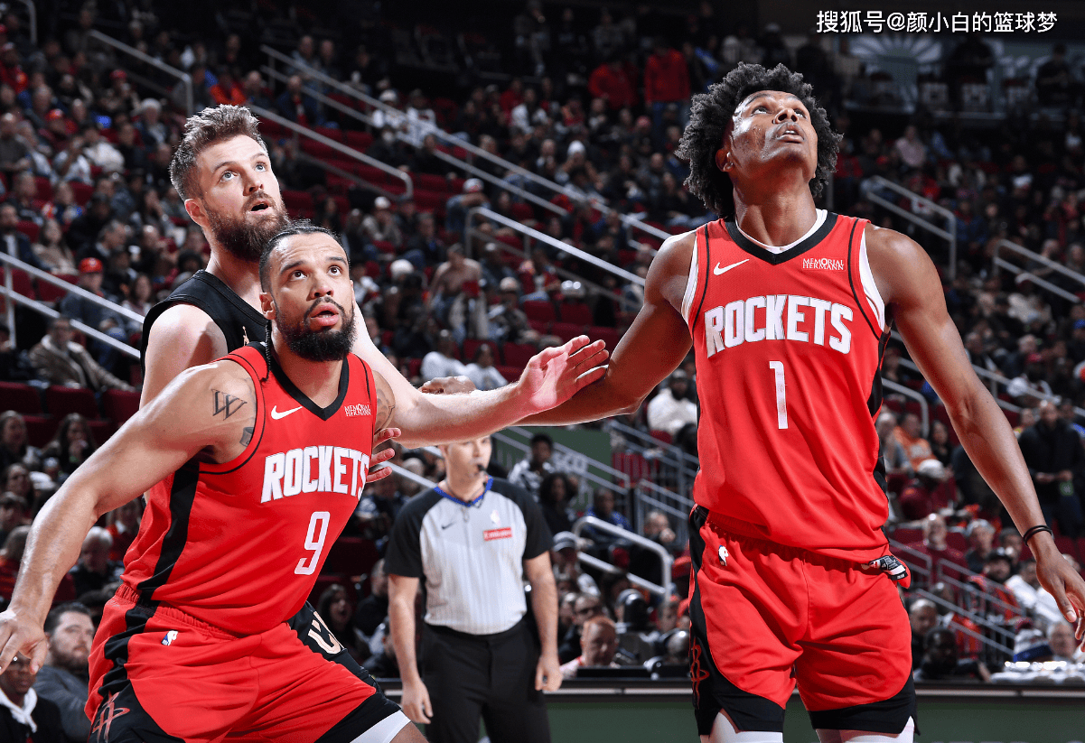 关于米切尔绝杀时刻,绝杀战胜点燃赛场,热火迎来胜利!的信息